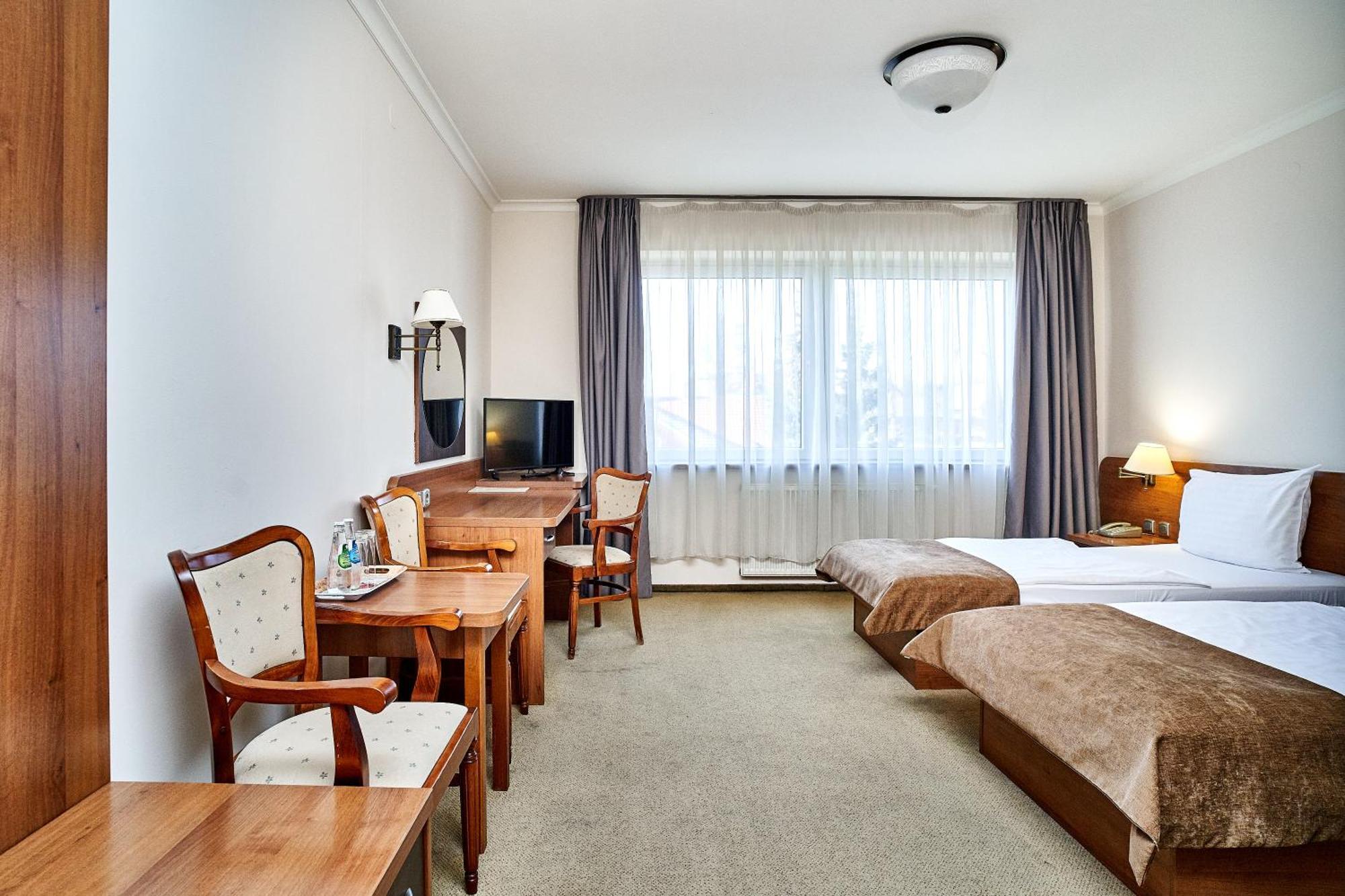 Hotel Stara Poczta Tychy Extérieur photo